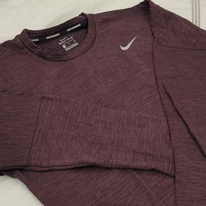 💥3 for $15💥Nike dri-fit top